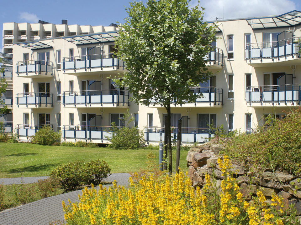 Gartenansicht Rehaklinik Bergisch-Land