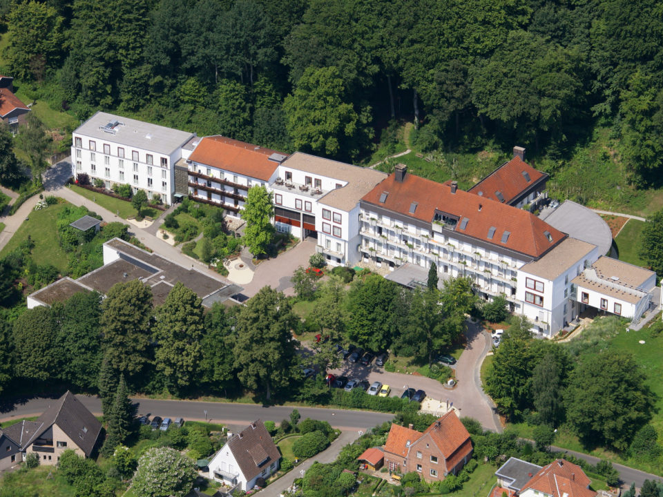 Luftaufnahme der Klinik Tecklenburger Land